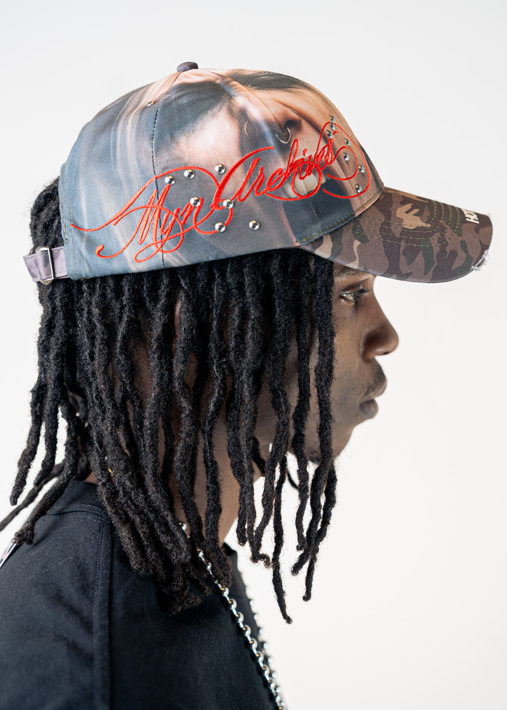 Moyinarchives Hat
