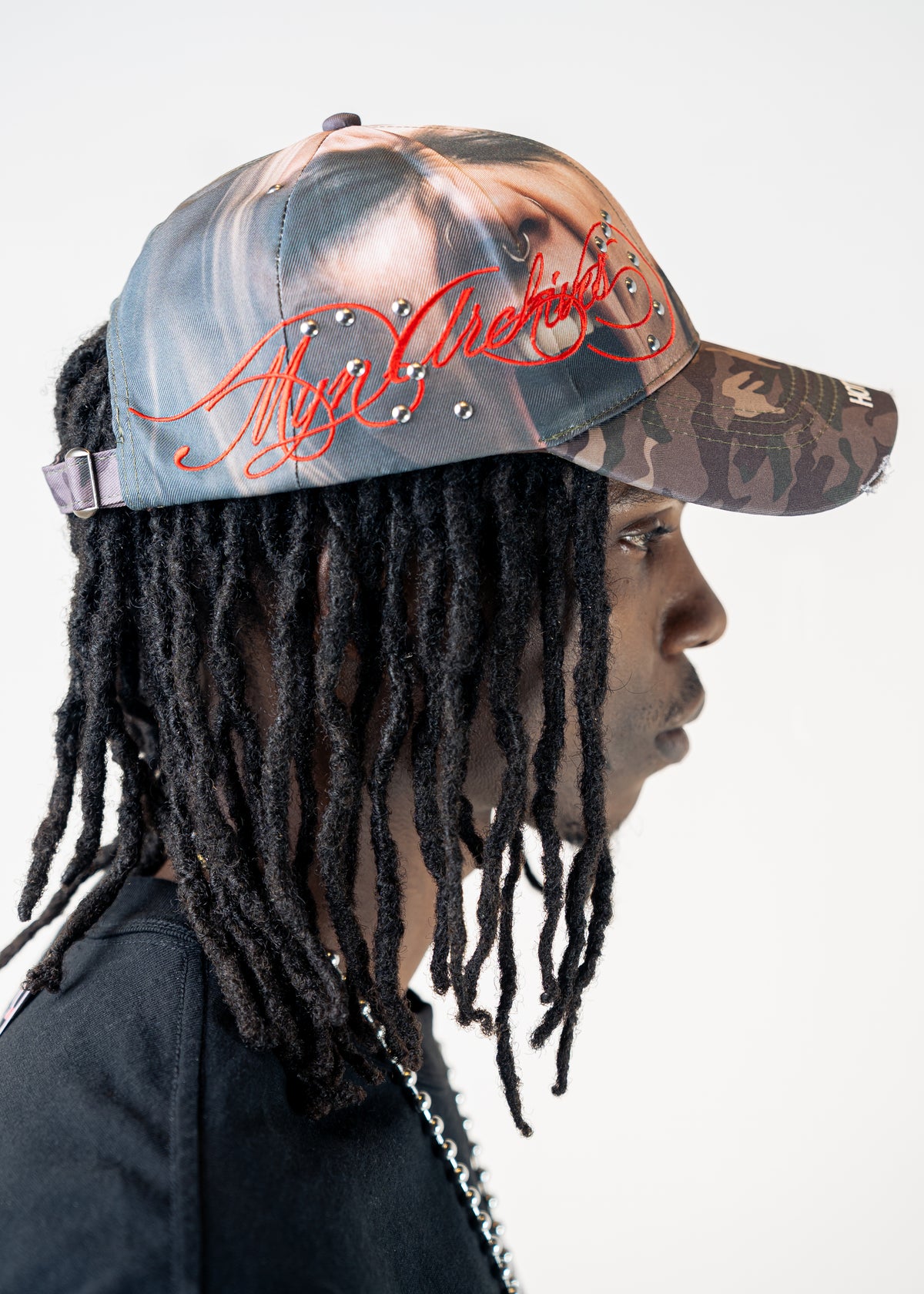 Moyinarchives Hat